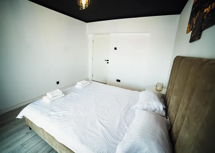 Globas Marasti * Cluj-Napoca